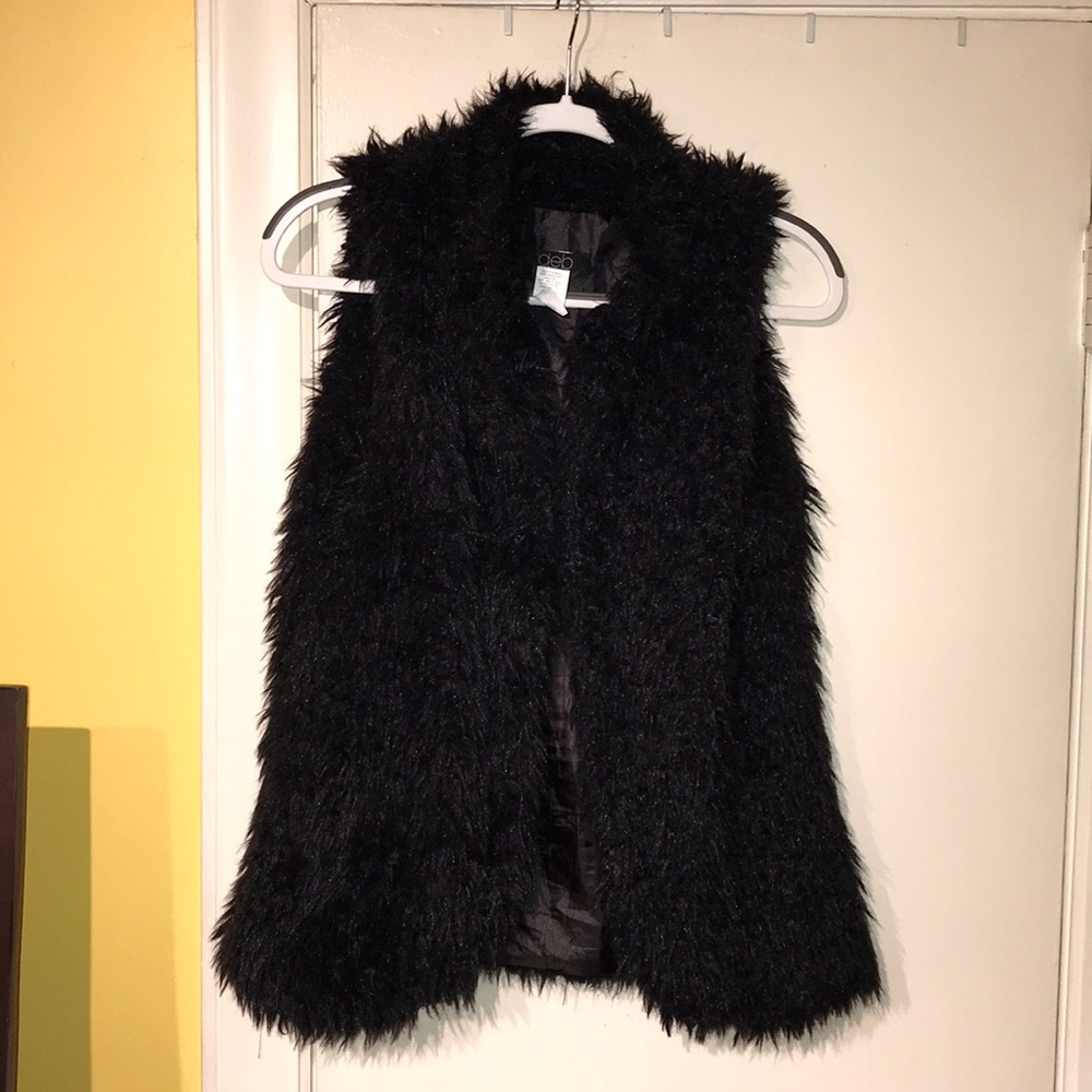 Deb faux fur Vest